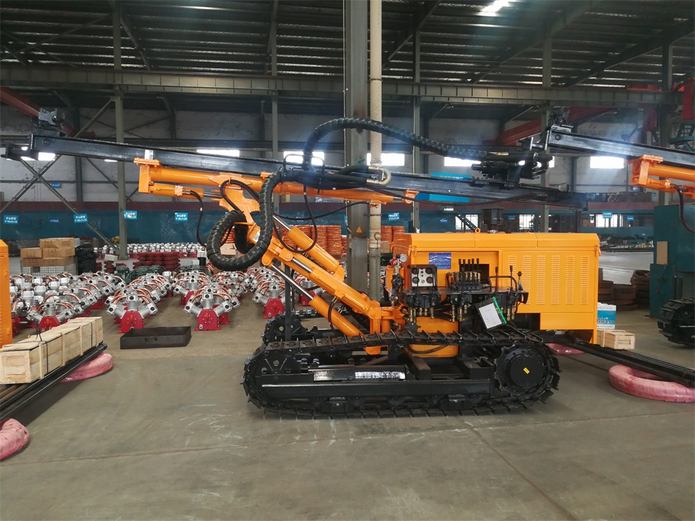 開山潛孔鑽車廠家施工現場